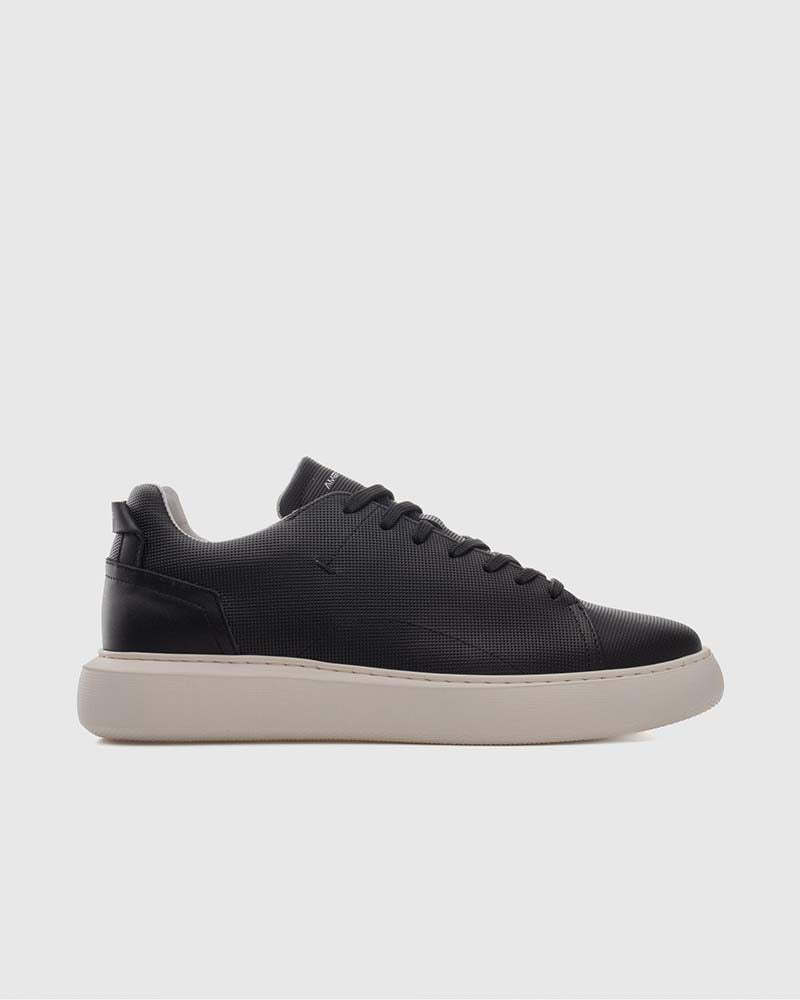 ECLIPSE Lace Up Trainer