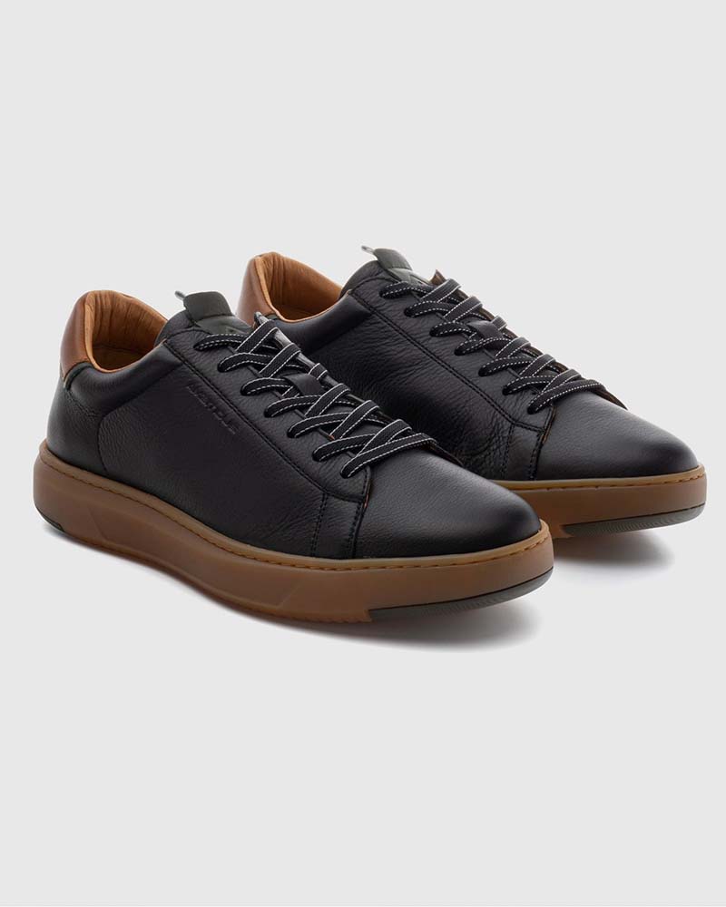 Ambitious AKTIF Low-Top Trainer