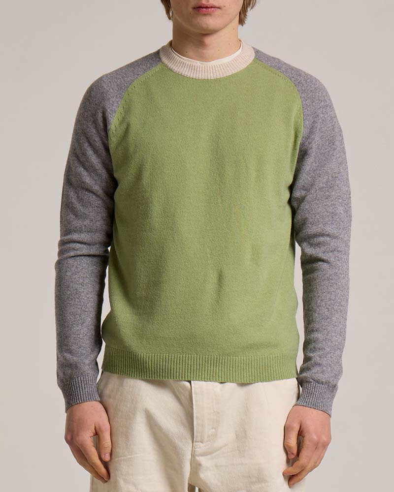 Wool & Co 8370 Crew Knit
