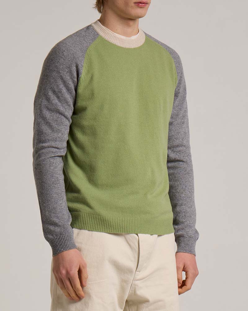 Wool & Co 8370 Crew Knit
