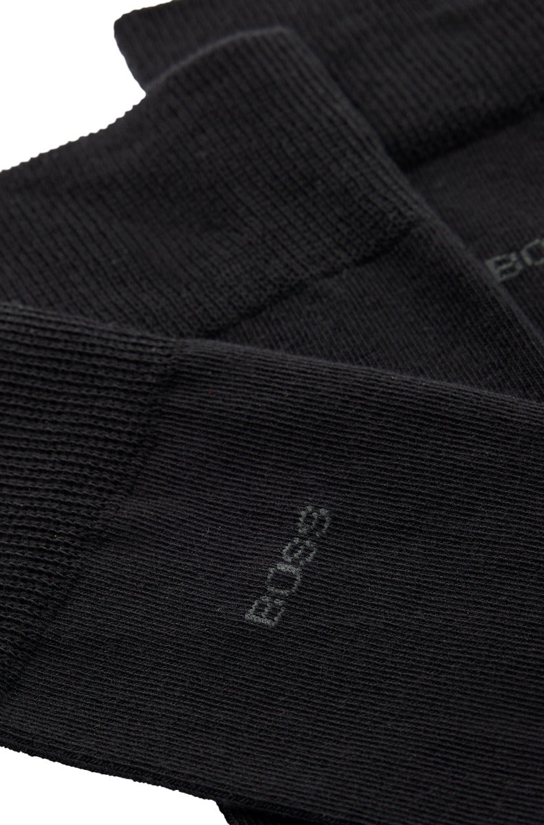 Three-pack of regular-length socks in stretch fabric Black